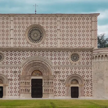 La Tana Della Volpe * Tempera